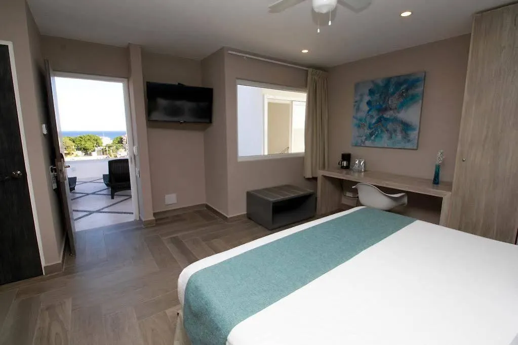 Illusion Xpress I Attraction Hotel Deluxe Playa del Carmen